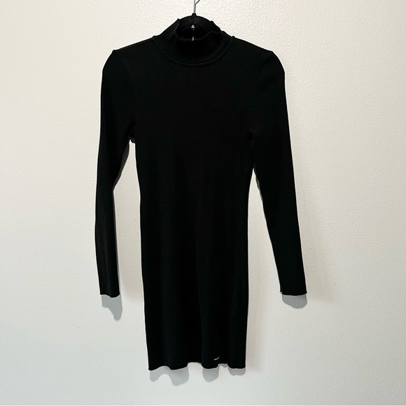 CALVIN KLEIN JEANS- Elegant Black Long Sleeve Turtleneck Dress Size M - Picture 1 of 4